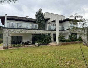 5 bedroom Houses for sale Karen Nairobi