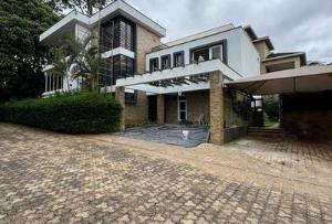 5 bedroom Houses for rent Lavington Nairobi