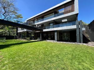 5 bedroom Townhouse for sale Kitisuru Nairobi