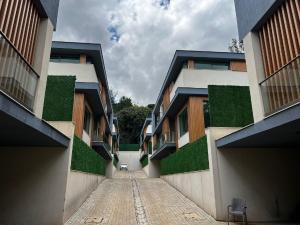 5 bedroom Townhouse for sale Lavington Nairobi