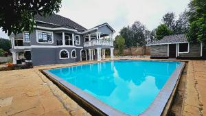 6 bedroom Houses for sale Karen Nairobi