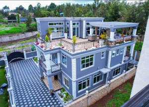 6 bedroom Townhouse for sale Ngong Kajiado