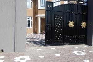 6 bedroom Townhouse for rent Syokimau Nairobi