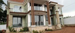 6 bedroom Villa for sale Kira kimwanyi  Kira Wakiso Central