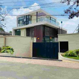 6 bedroom Townhouse for sale Off James Gichuru road Lavington Nairobi