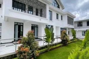 7 bedroom Houses for sale Karen Nairobi