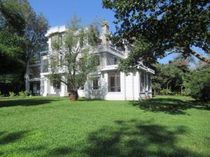 8 bedroom Houses for sale Off Bogani Rd, Karen Nairobi