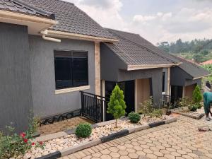 2 bedroom Apartment Block Apartment for rent namugongo road Wakiso Central