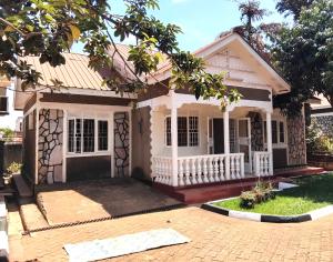 3 bedroom Apartment Block Apartment for rent najjera road Wakiso Central