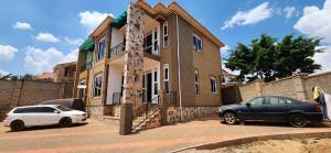 6 bedroom Villa for sale Kitende Entebbe road  Kampala Central Kampala Central