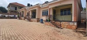 2 bedroom Apartment Block Apartment for rent namugongo road Wakiso Central