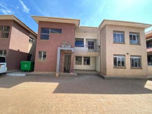 3 bedroom Apartment Block Apartment for rent kisaasi road Wakiso Central