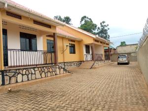 2 bedroom Apartment Block Apartment for rent gayaza road Gayaza Wakiso Central