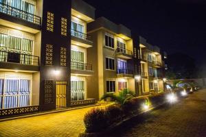 2 bedroom Apartment Block Apartment for rent kisaasi road Kampala Central