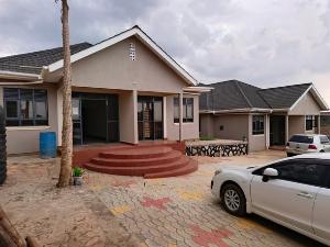 2 bedroom Bungalow Apartment for rent kira road Kira Wakiso Central