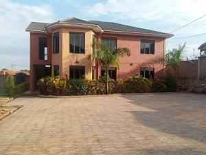 2 bedroom Bungalow Apartment for rent kira road Kira Wakiso Central