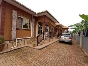 2 bedroom Apartment Block Apartment for rent kira road Kira Wakiso Central