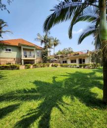 4 bedroom Apartment Block Apartment for rent najjera road Wakiso Central