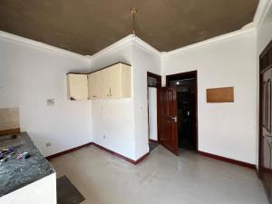 3 bedroom Apartment Block Apartment for rent Bweyogerere road Wakiso Central