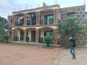 2 bedroom Apartment for rent Namugongo  Kampala Central