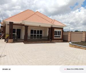 4 bedroom Bungalow Apartment for sale Namugongo esawo estate  Kampala Central Kampala Central