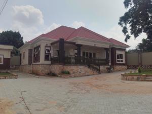 4 bedroom Bungalow Apartment for sale Namugongo town  Kampala Central
