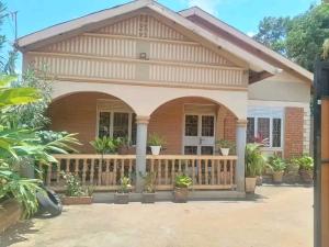 3 bedroom Bungalow Apartment for sale Seeta  Kampala Central Kampala Central
