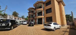 3 bedroom Apartment Block Apartment for sale Seguku entebbe road  Kampala Central Kampala Central