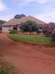 4 bedroom Villa for sale Kasangati kiti  Kawempe Wakiso Central