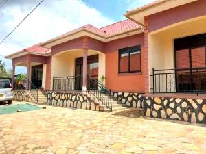 1 bedroom mini flat  Bungalow Apartment for rent namugongo road Wakiso Central