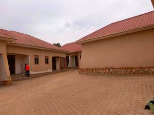 1 bedroom mini flat  Bungalow Apartment for rent namugongo road Wakiso Central