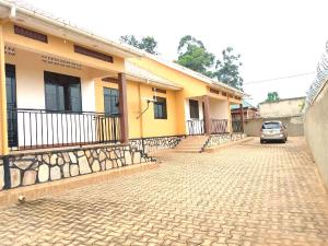2 bedroom Bungalow Apartment for rent kasangati road Wakiso Central