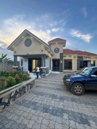 4 bedroom Bungalow Apartment for sale Kira shimoni  Kira Wakiso Central
