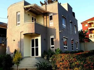 4 bedroom Apartment for sale Kira road  Kampala Central Kampala Central