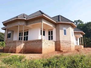 4 bedroom Bungalow Apartment for sale Namugongo road  Kampala Central Kampala Central