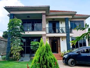 6 bedroom Apartment for sale Namugongo nabusugwe  Kampala Central Kampala Central