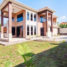 6 bedroom Villa for sale Kyanja town  Kampala Central Kampala Central