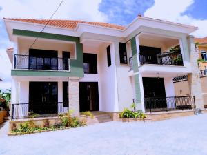 6 bedroom Villa for sale Kira town Kira Wakiso Central