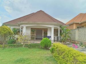 3 bedroom Villa for sale Seeta namilyango road Goma Mukono Central