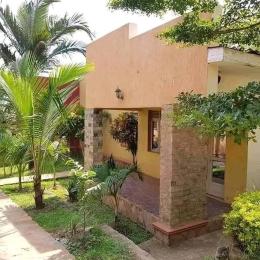 2 bedroom Apartment Block Apartment for rent buwaate road Kampala Central