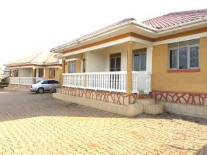 2 bedroom Apartment Block Apartment for rent namugongo road Wakiso Central