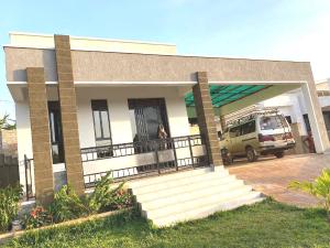 3 bedroom Bungalow Apartment for rent gayaza road Gayaza Wakiso Central