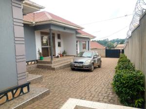 1 bedroom mini flat  Bungalow Apartment for rent gayaza road Gayaza Wakiso Central