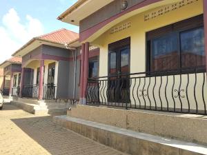 2 bedroom Bungalow Apartment for rent gayaza road Gayaza Wakiso Central