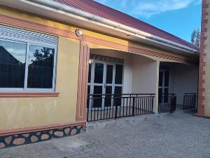 2 bedroom Apartment Block Apartment for rent namugongo road Wakiso Central