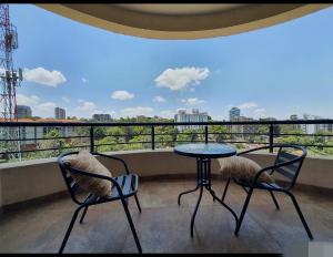 4 bedroom Flat&Apartment for rent Riverside ,Nairobi Riverside Nairobi