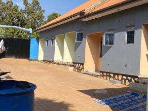 1 bedroom mini flat  Bungalow Apartment for rent Seguku road Wakiso Central