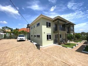 2 bedroom Apartment Block Apartment for rent kira road Kira Wakiso Central