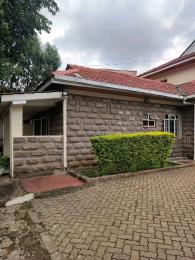 3 bedroom Bungalow Houses for rent Face 5 Komarock Nairobi