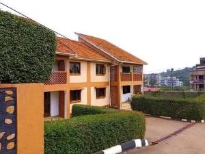 3 bedroom Apartment Block Apartment for rent naguru road Kampala Central